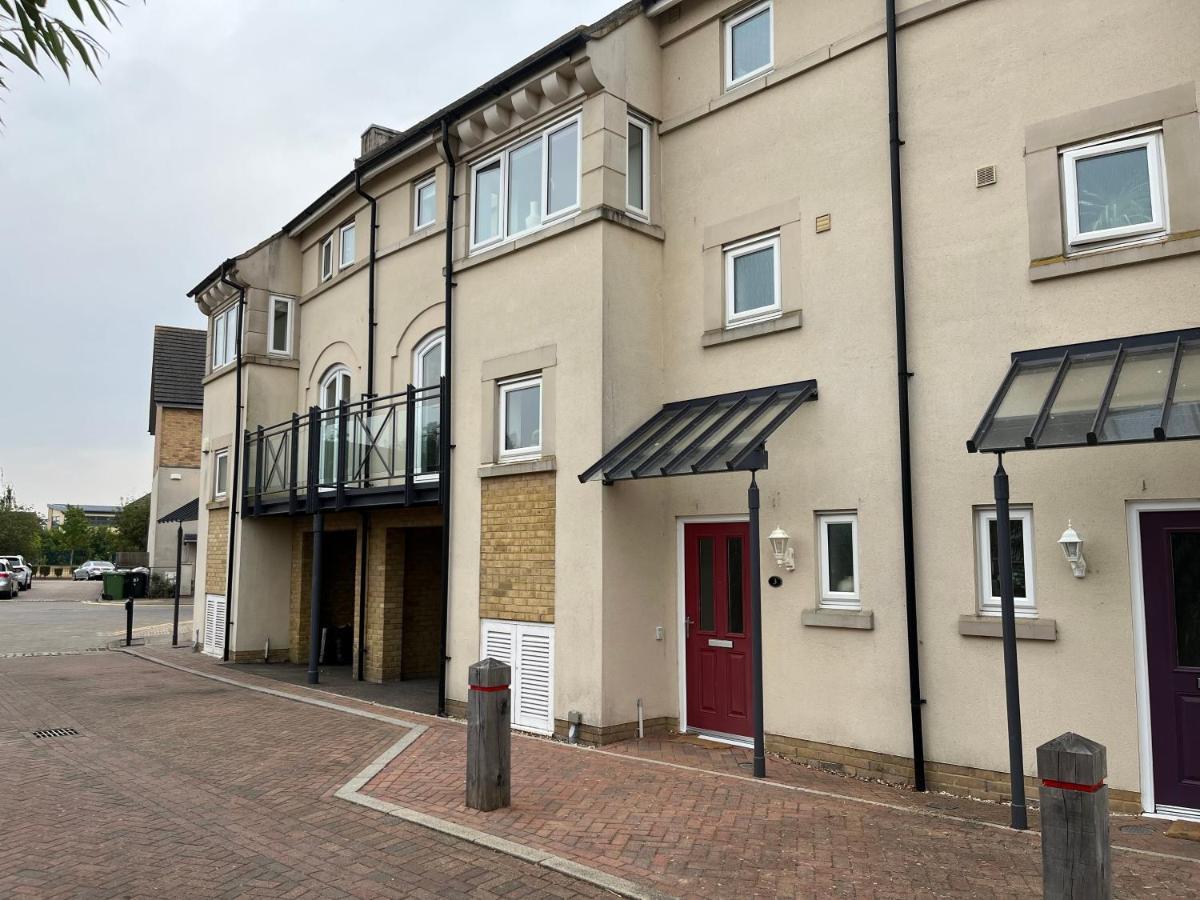 Peterborough, Hampton Vale Lakeside En-Suite Large Double Bedroom With Great Modern Facilities Zewnętrze zdjęcie